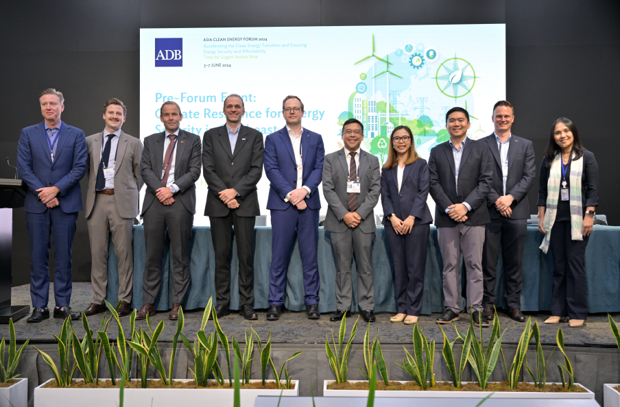 Jay Layug Senior Partner Jay Layug at the Asia Clean Energy Forum | DivinaLaw